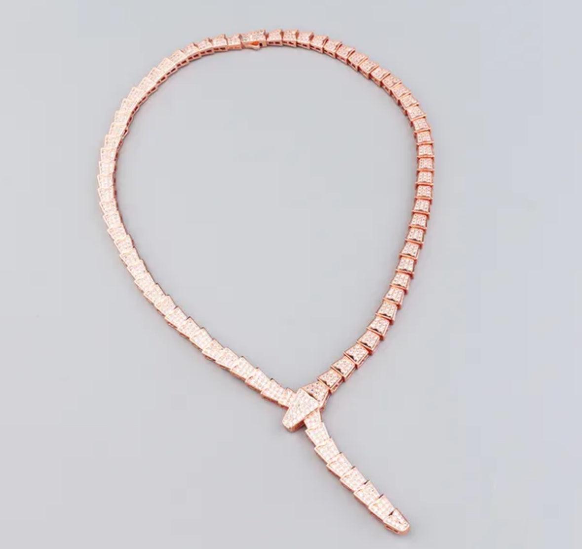 BVLGARI SERPENTI VIPER NECKLACE 18K Gold Plated Women's Jewelry GOLD-ROSE-WHITE ✨ - buyonlinebehappy