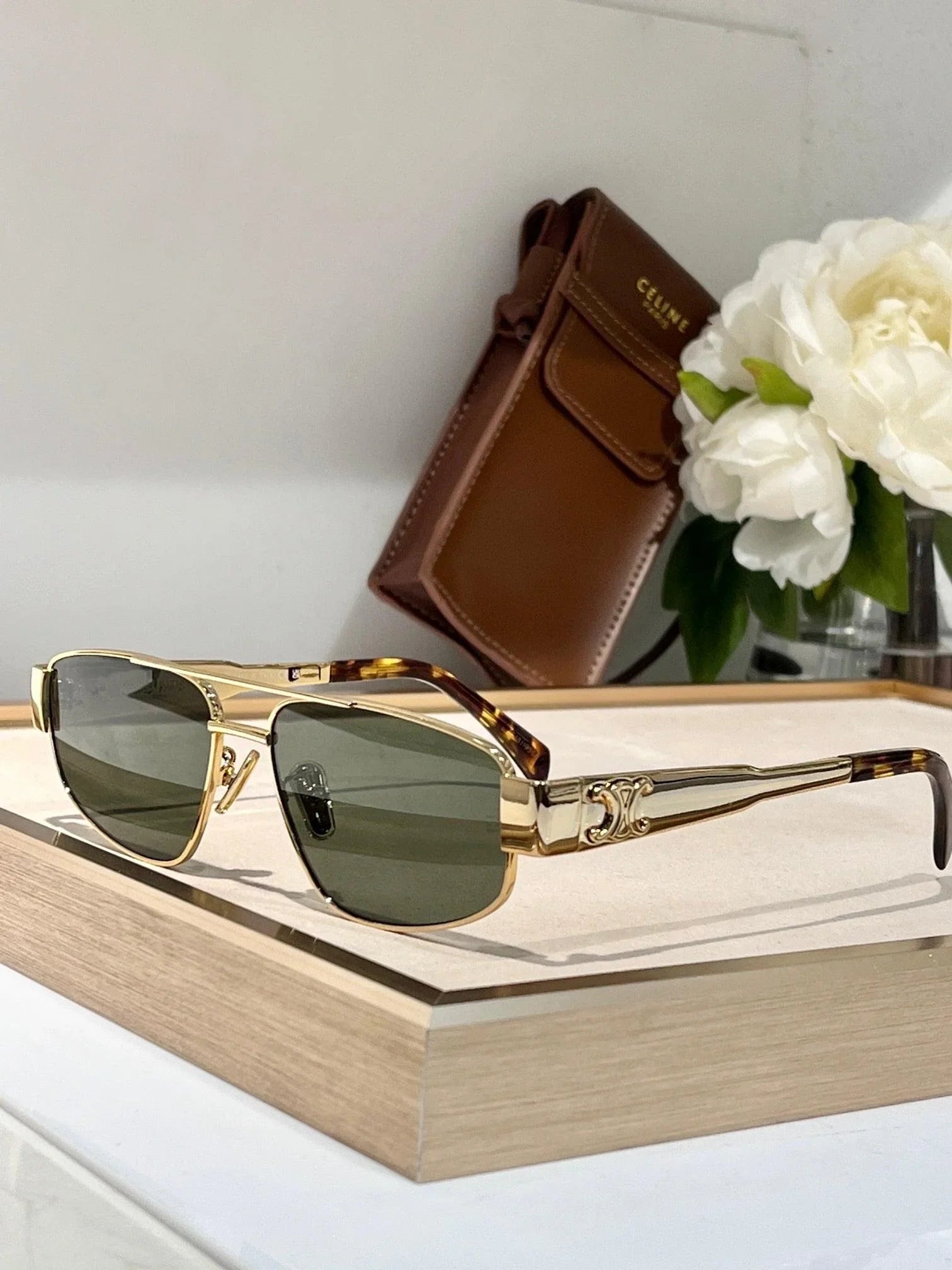 2024 a CELINE ovals Triomphe Metal CL 40281 U Sunglasses