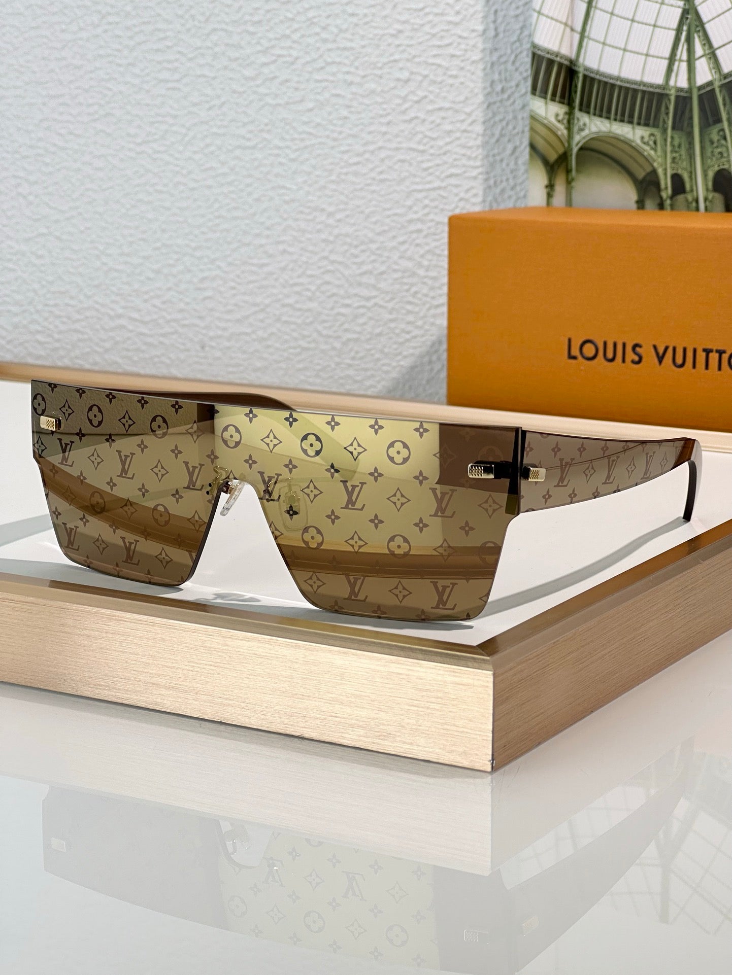LOUIS VUITTON サングラス・LV スーパーライト / Z2205U Louis Vuitton Z2205U LV Superlight Square Sunglasses ✨$650