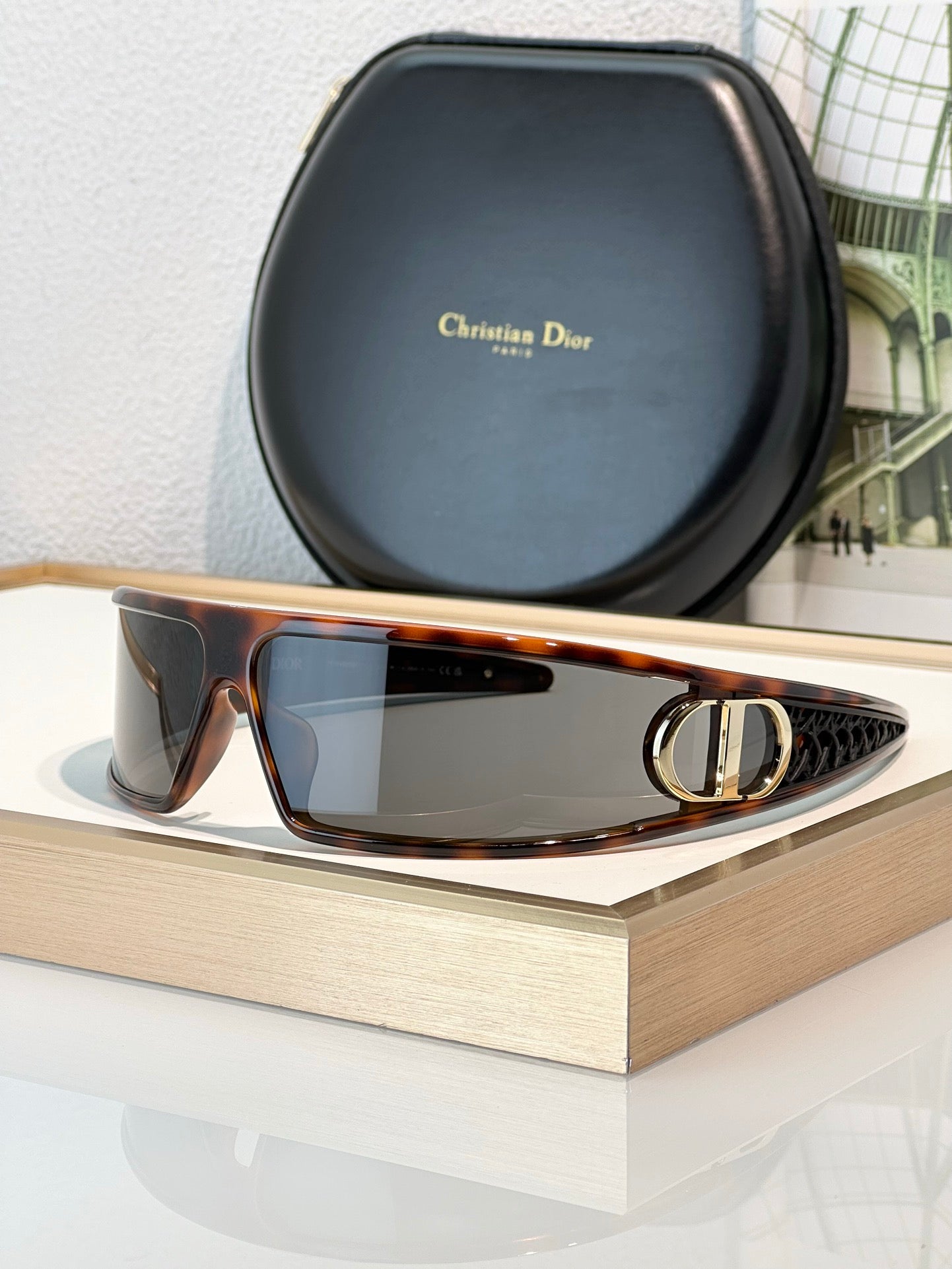 -DIOR VeryDior M1 Sunglasses✨ - onlinechics.com