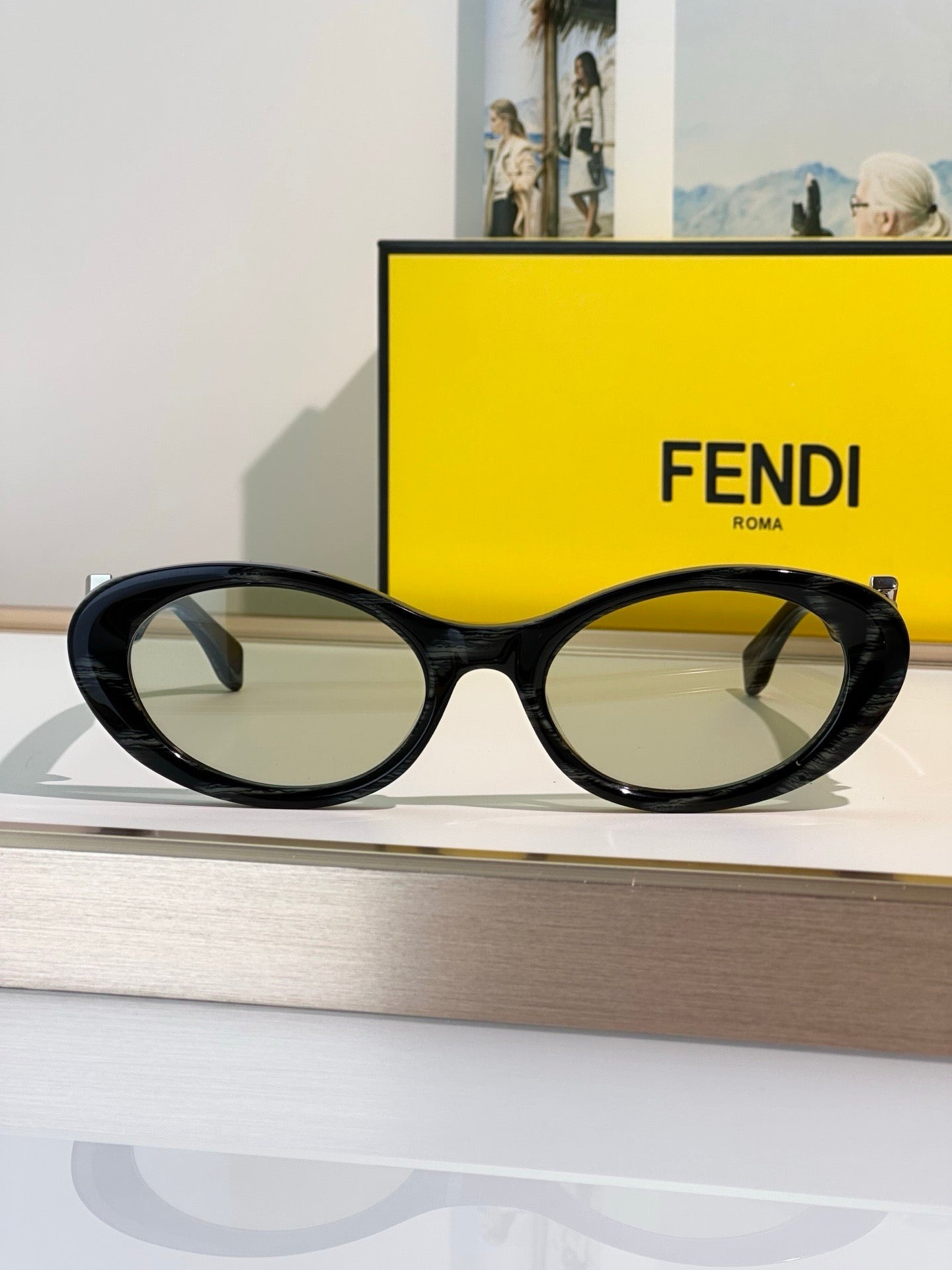 FENDI FF Diamonds FE40140U 56V Sunglasses✨ - onlinechics.com