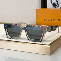 Louis Vuitton Z1910E LV Clash Low Square Sunglasses  ✨