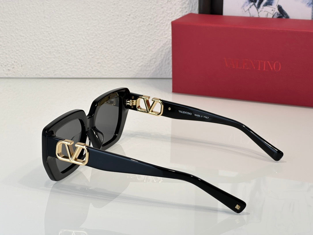 Valentino Cat-Eye Acetate VLogo Frame VAA 2238 Sunglasses✨ - buyonlinebehappy