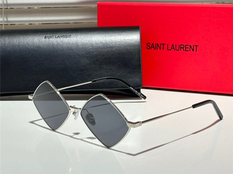 Yves Saint Laurent SL-302 TRIANGULAR JERRY SUNGLASSES✨ - buyonlinebehappy