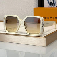 Louis Vuitton Z2095W New LV Moon Daily Square Women's Sunglasses ✨