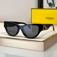 FENDI First FE40111I 01B Sunglasses Women's✨