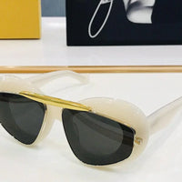 New Season LOEWE Cateye double frame sunglasses in acetate and metal✨