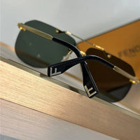 Fendi Sky FE 40115U 32G Sunglasses✨