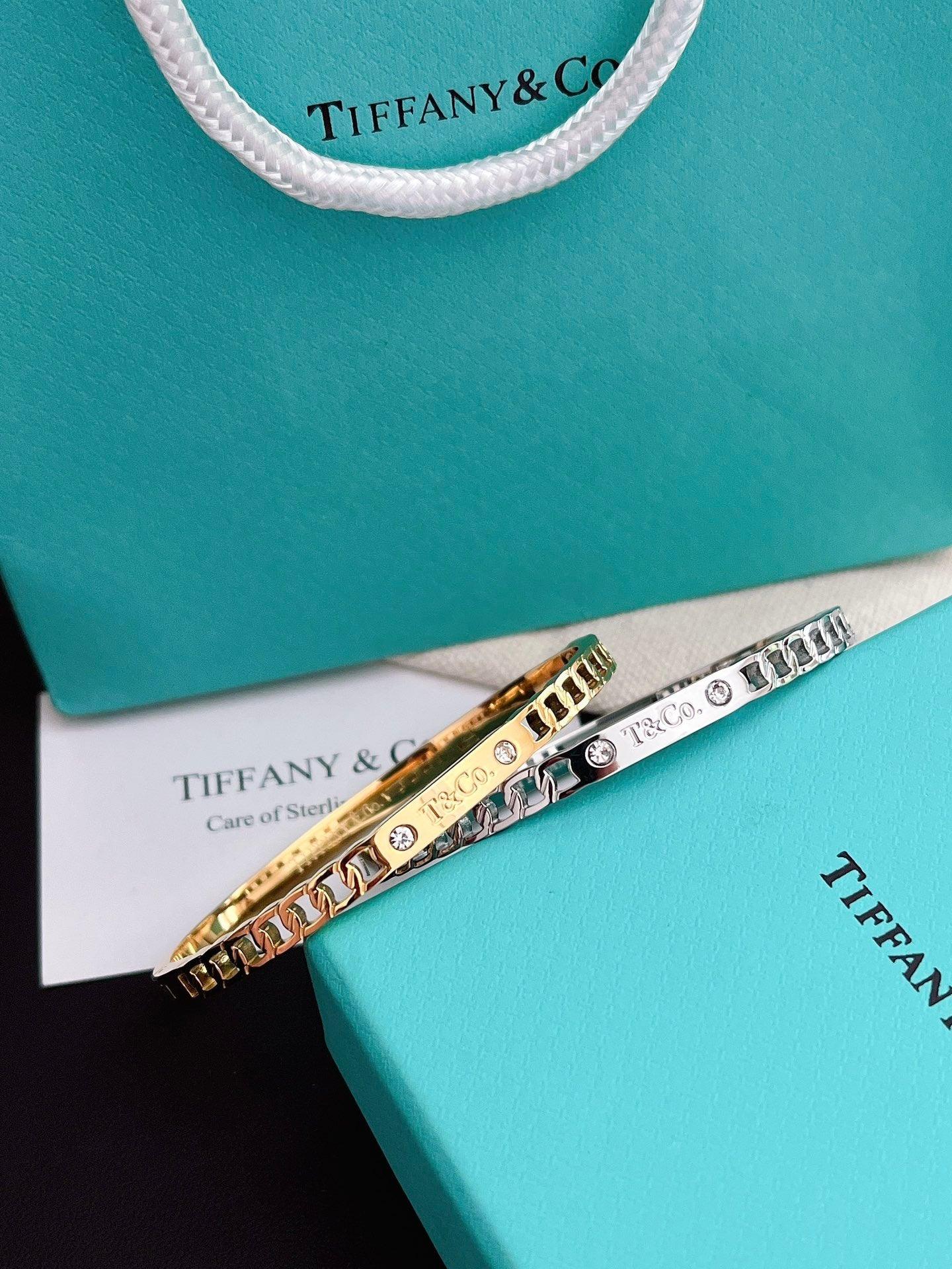 Tiffany&Co 18k gold plated Hinged Style Bangle bracelets ✨ - buyonlinebehappy