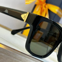 Louis Vuitton Z1785W Glide Square Sunglasses  ✨