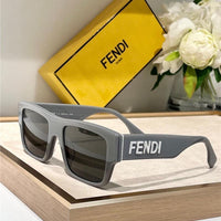 FENDI Roma FE40118 Sunglasses shape Women's✨