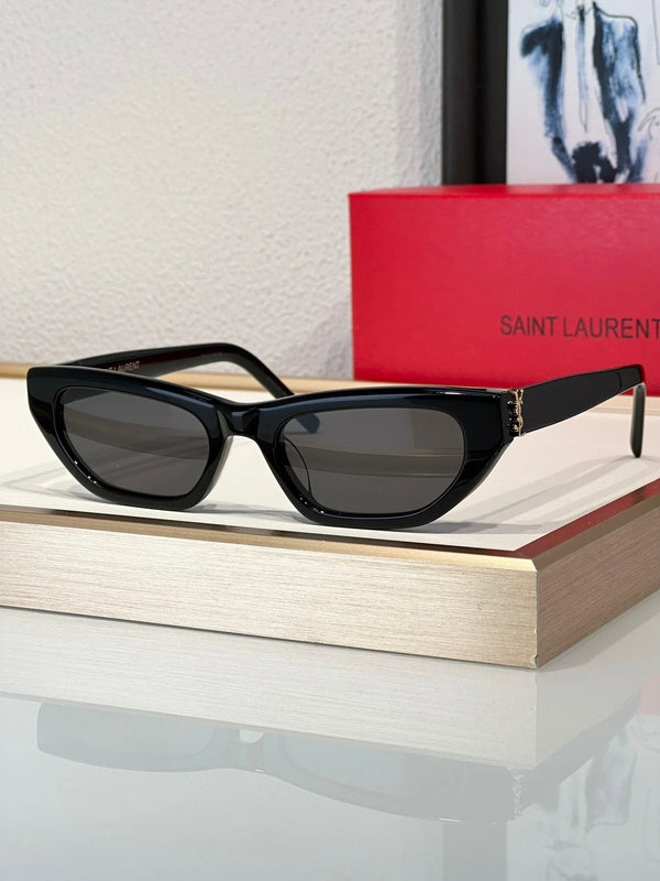 YSL Saint Laurent SL M126 cat-eye sunglasses ✨