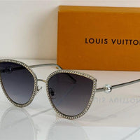 Louis Vuitton Z1995U LV Pearl Cat Eye Sunglasses✨