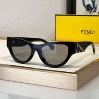 FENDI First FE40111I 01B Sunglasses Women's✨