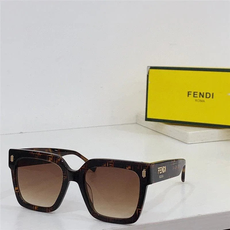 FENDI Fendi Roma FE 40101I 55B Sunglasses Women's✨