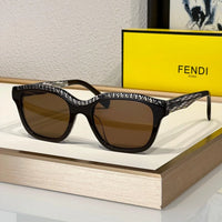 Fendi FE 40077I Men's Sunglasses✨