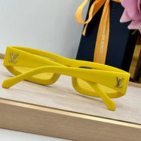 Louis Vuitton Z2388E Runway Super Vision Low Square Sunglasses ✨