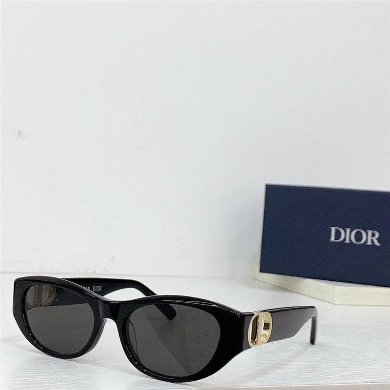 Dior Women's 30Montaigne butterfly-frame Sunglasses✨