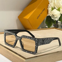 Louis Vuitton Z2396E Runway LV Clash Pearls & Strass Sunglasses✨