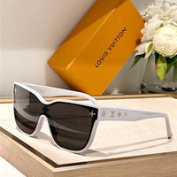LOUIS VUITTON Z1844U LV Shadow Square Sunglasses  ✨