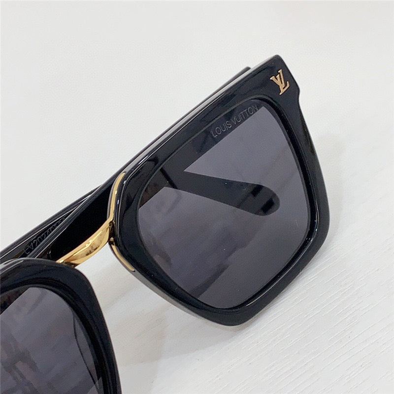 Louis Vuitton Z2091W LV Urban Square Sunglasses✨ - buyonlinebehappy