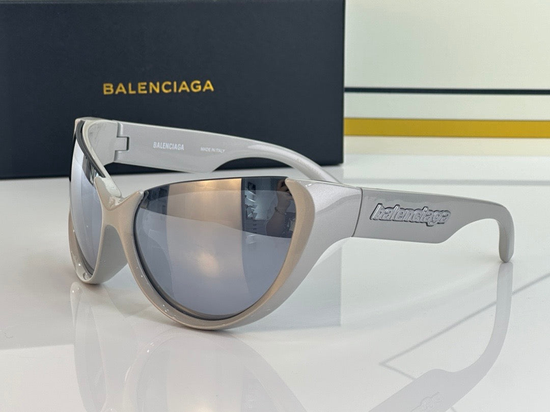 BALENCIAGA 0201S Black Mask Butterfly / Cat Eye Fashion Sunglasses 🖤 - buyonlinebehappy