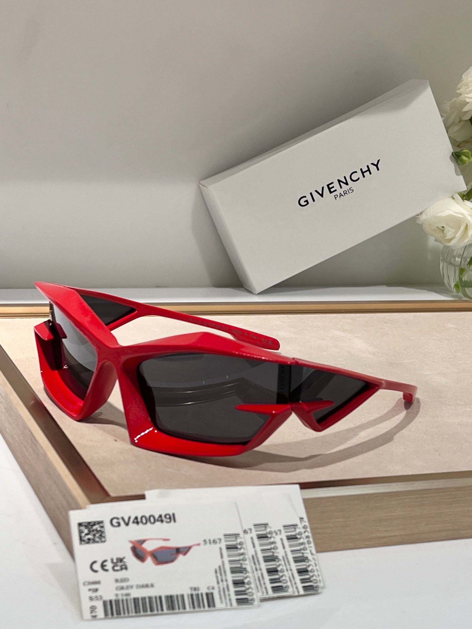 GIVENCHY GV 40049I 02A MASK Sunglasses -  8 Colors✨ - buyonlinebehappy