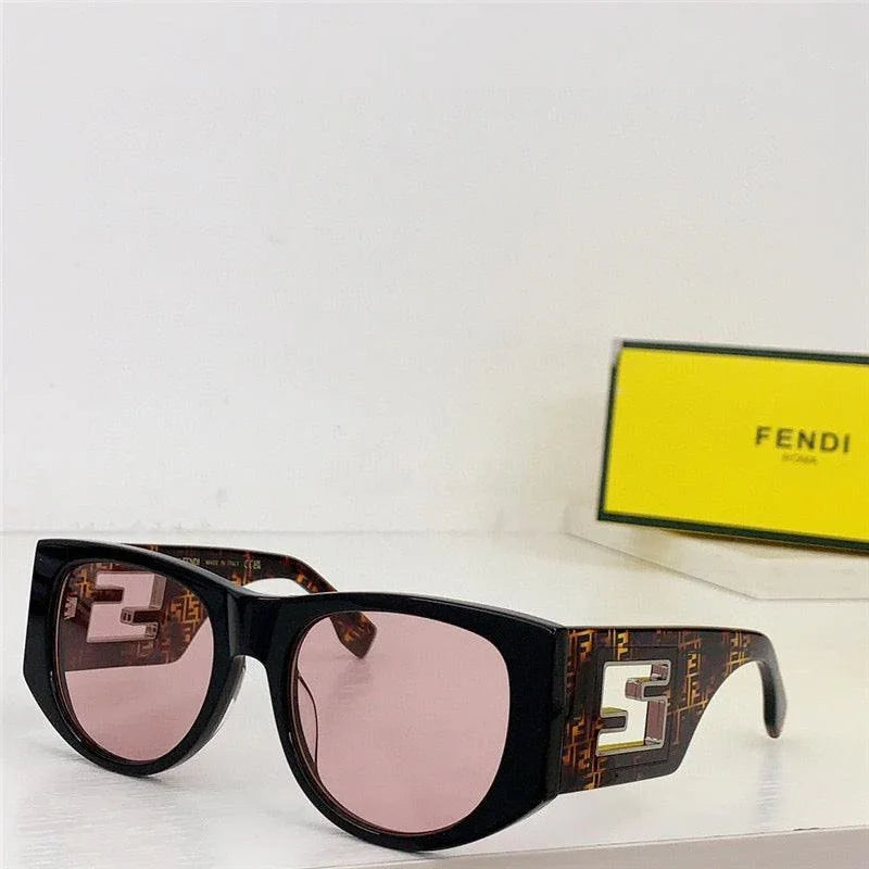 Fendi BAGUETTE FE 40109 I 01A Oval Sunglasses Women's✨