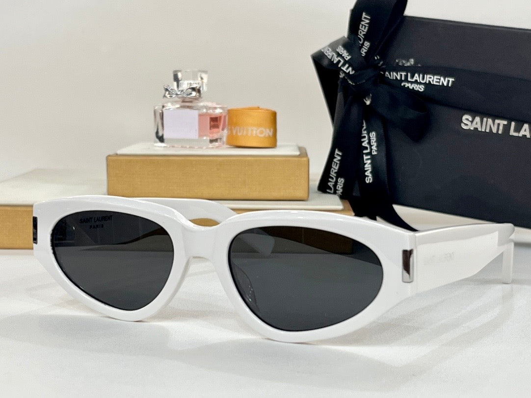 Saint Laurent SL 618 Women's Sunglasses✨ - buyonlinebehappy