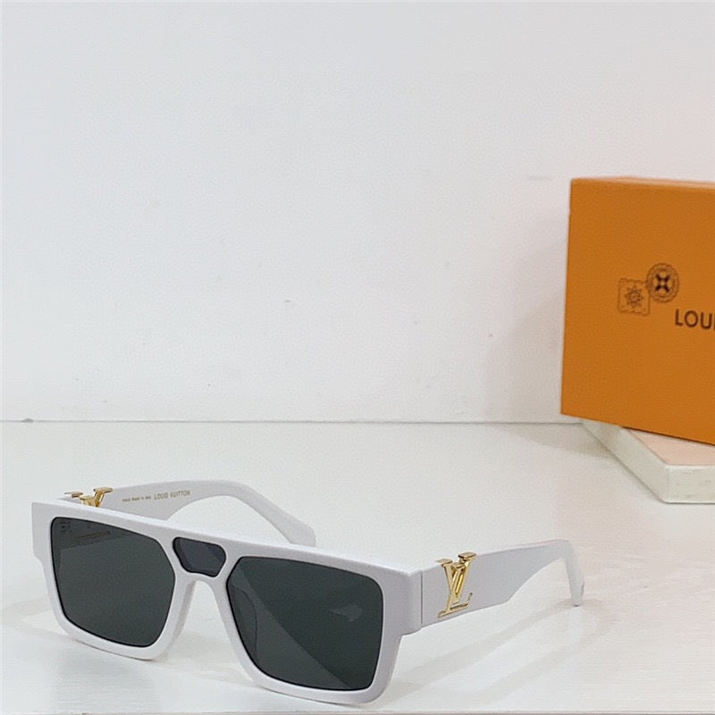 Louis Vuitton Z2062W New LV Sleek Square Sunglasses ✨ - buyonlinebehappy