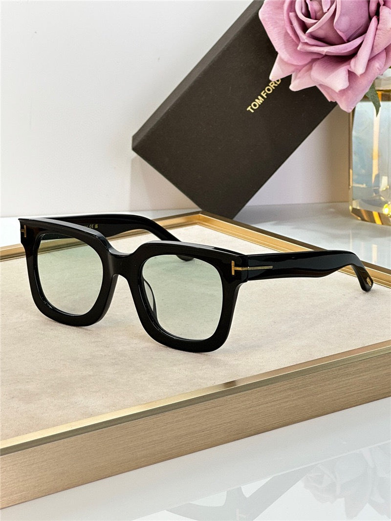 TOM FORD Leigh-02 TF1115 Sunglasses 🔱 - buyonlinebehappy