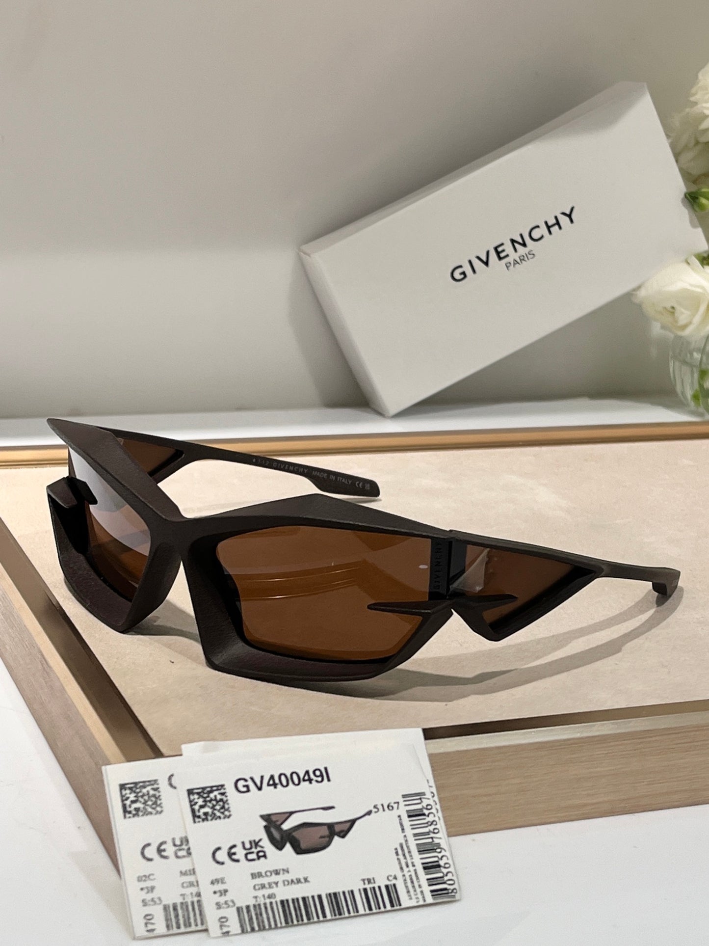 GIVENCHY GV 40049I 02A MASK Sunglasses -  8 Colors✨ - buyonlinebehappy