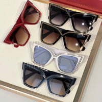 New Season $810 VALENTINO V - GRACE OVERSIZED CATEYE ACETATE FRAME Sunglasses✨