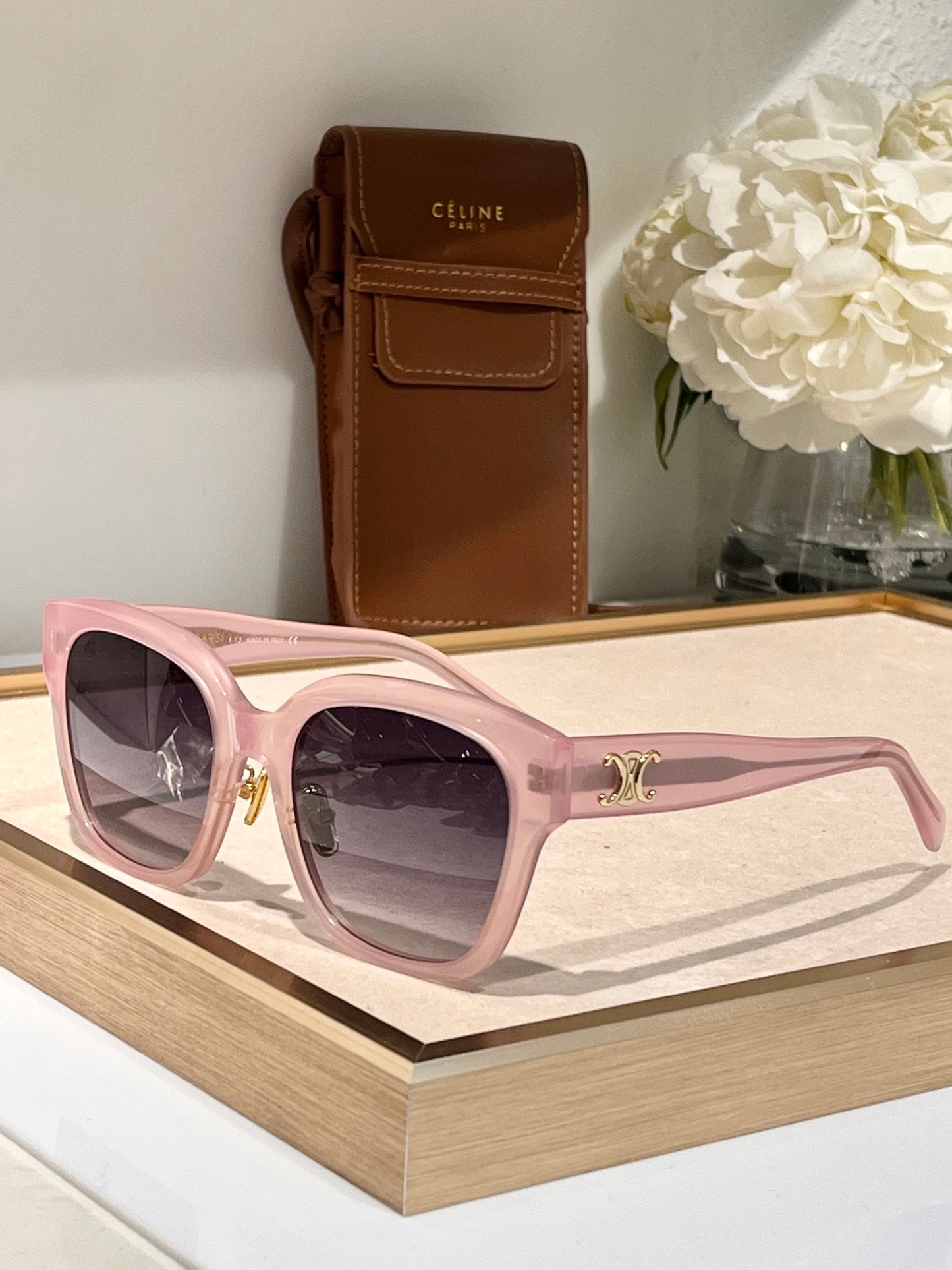 Celine TRIOMPHE CL 40222 F 74S Square Sunglasses ✨ - buyonlinebehappy