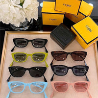 FENDI Foldable acetate sunglasses FD40089✨