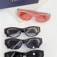 Dior Women's 30Montaigne butterfly-frame Sunglasses✨