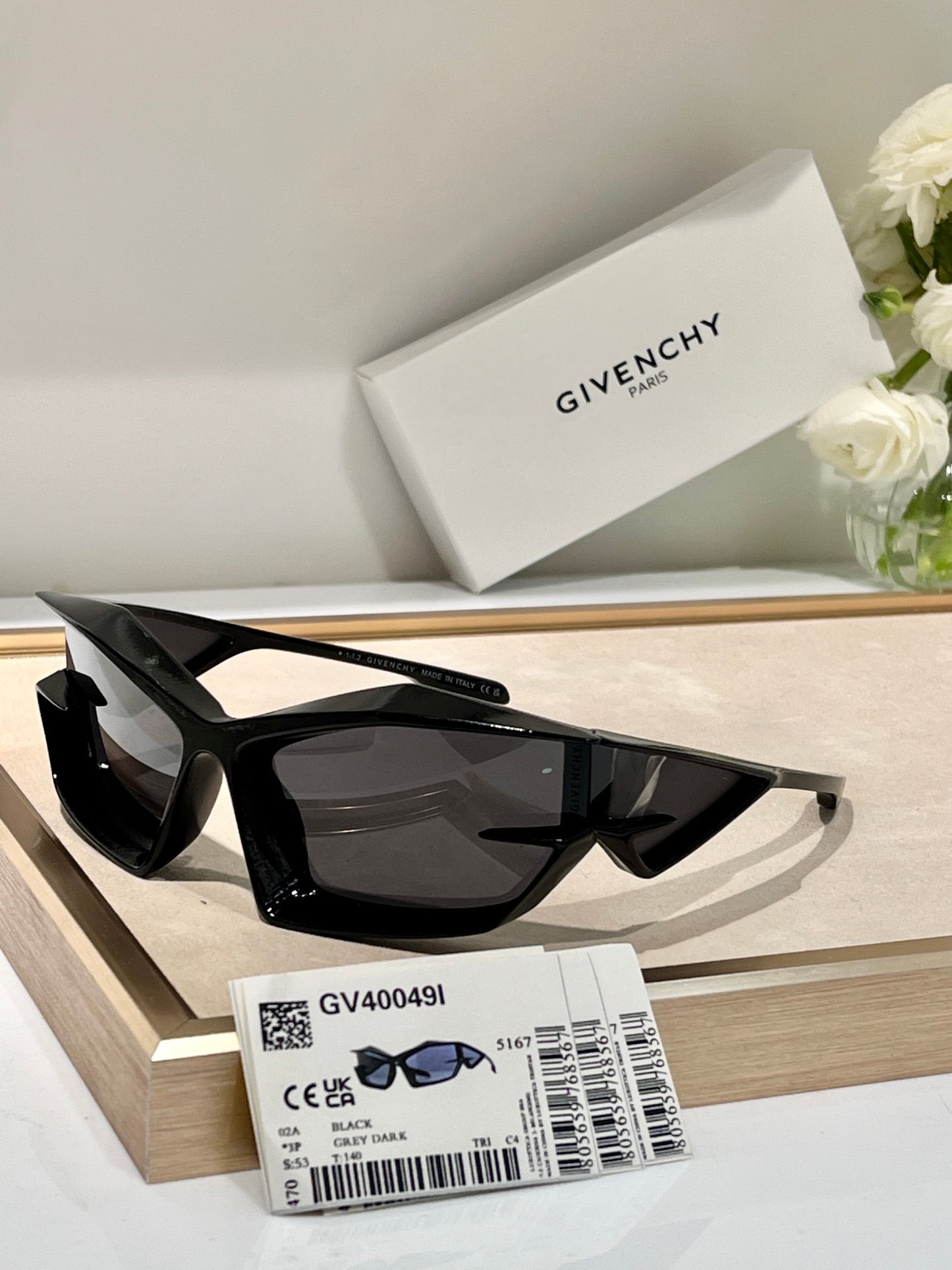 GIVENCHY GV 40049I 02A MASK Sunglasses -  8 Colors✨ - buyonlinebehappy