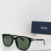 Dior Essentials DIORBLACKSUIT R2I Sunglasses✨