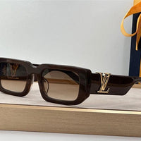 Louis Vuitton Icon Cat Eye Sunglasses ✨