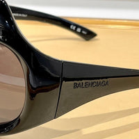 BALENCIAGA GOTHAM CAT SUNGLASSES  ✨