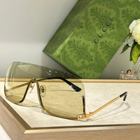 Gucci GG 1560 S MASK-SHAPED FRAME Sunglasses  ✨