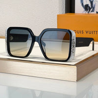 Louis Vuitton Z2095W New LV Moon Daily Square Women's Sunglasses ✨