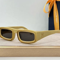 Louis Vuitton Z2388E Runway Super Vision Low Square Sunglasses ✨