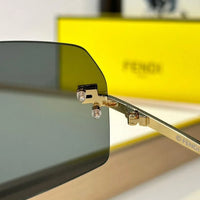 Fendi 2024 First Mask FE 4121 US 28G Shield Sunglasses Women's✨