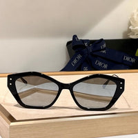 Christian Dior MISSDIOR S1U Butterfly Sunglasses ✨