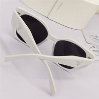Prada PR 19ZS Oval Round Sunglasses  🟥