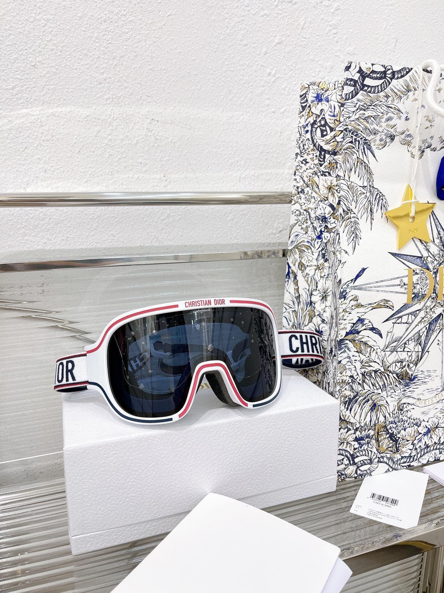 dior goggles ski 2024 DIOR DIORALPS M1I White Ski Goggles ❄️ — onlinechics