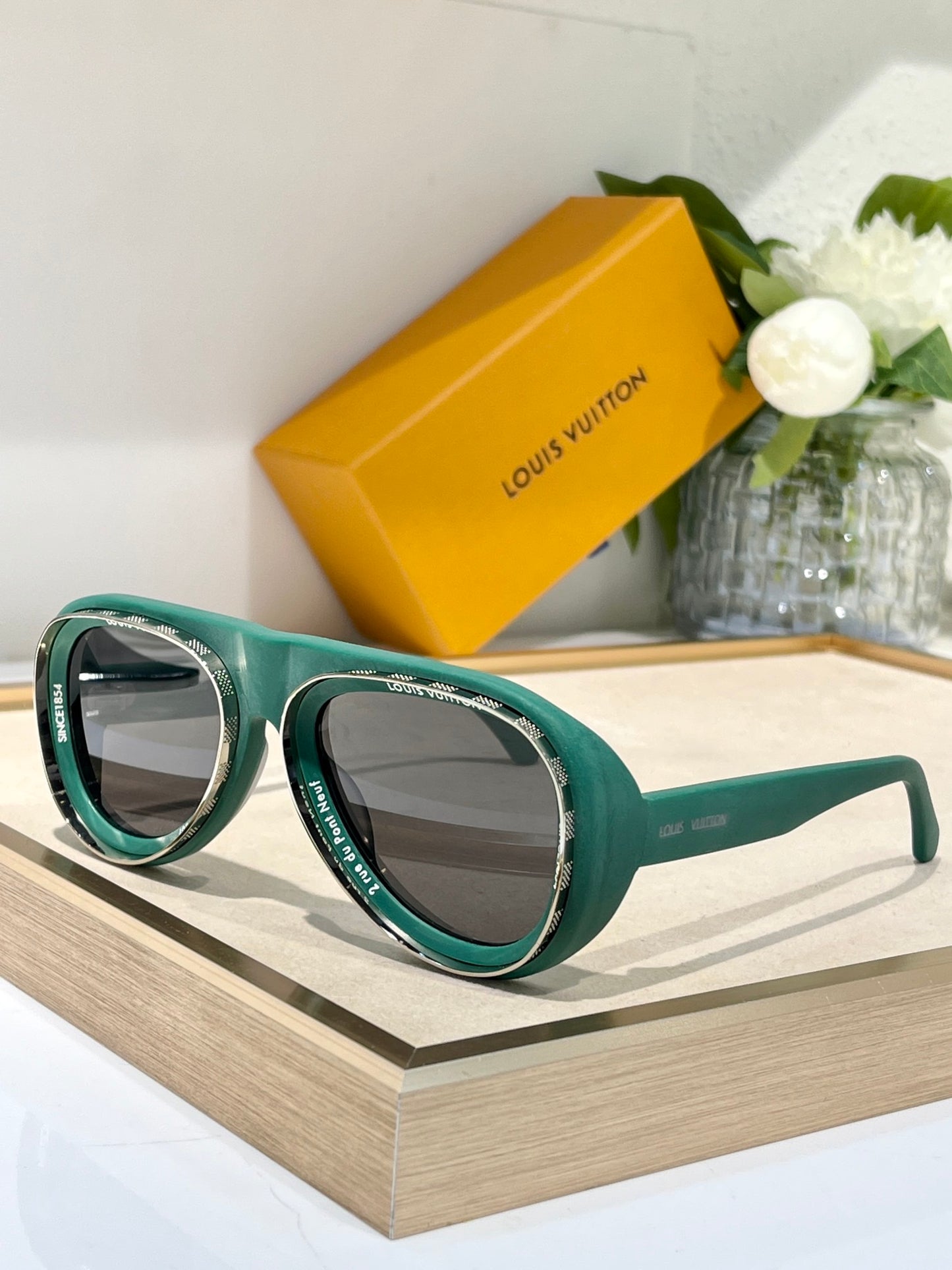 Z2445U Louis Vuitton Super Vision Pilot Sunglasses ✨ - buyonlinebehappy