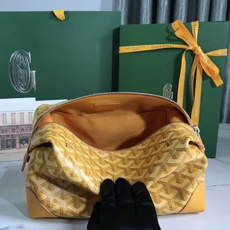 Goyard Bowling 25 Toiletry Bag In Goyardine Canvas✨ - buyonlinebehappy