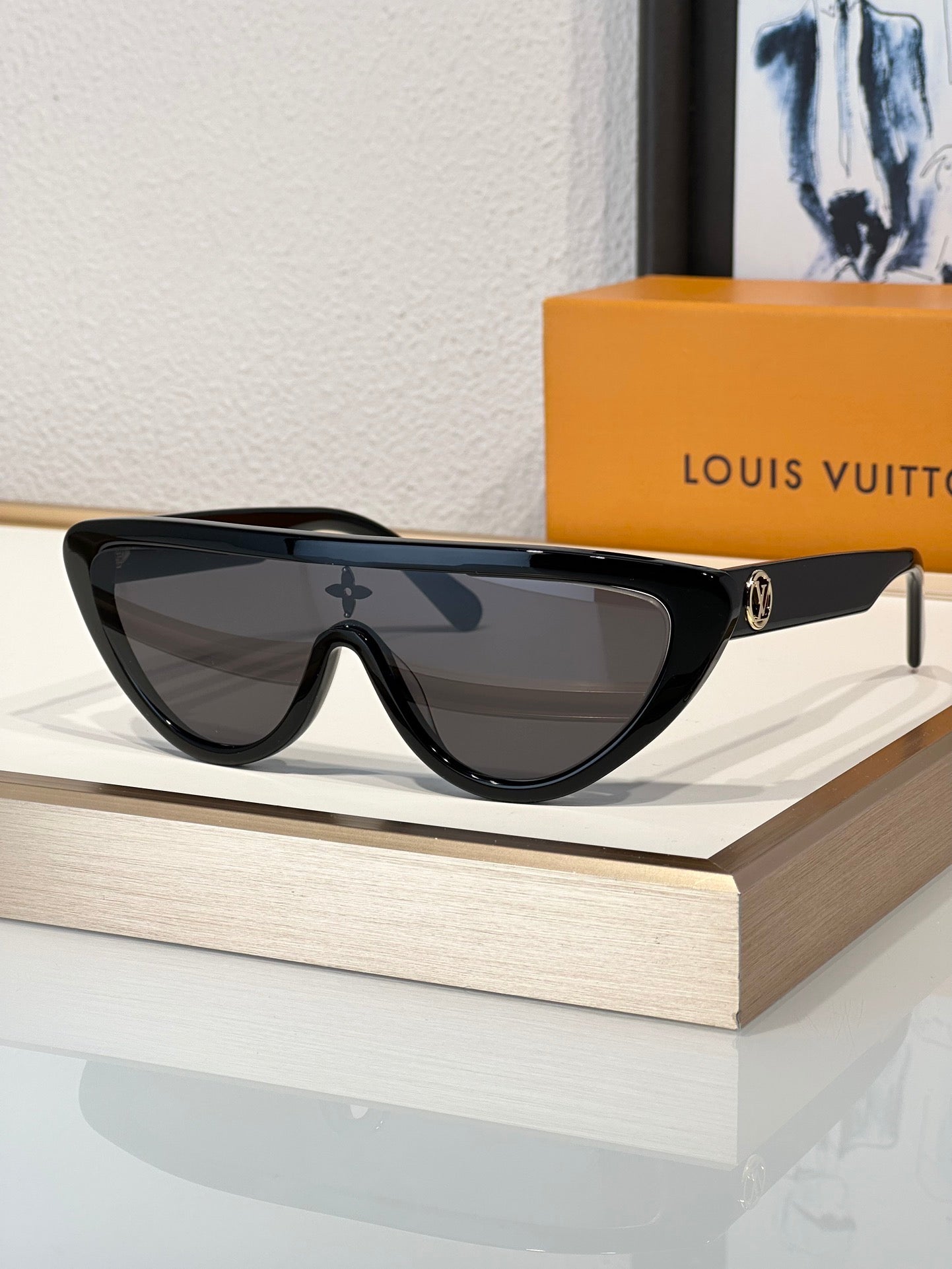 Louis Vuitton  LV Split Cat Eye Sunglasses Z2179U✨ - buyonlinebehappy